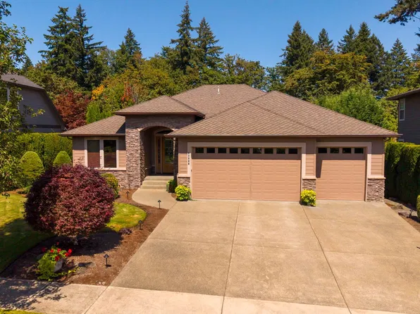 15657 SE Chelsea Morning Dr, Happy Valley, OR 97086