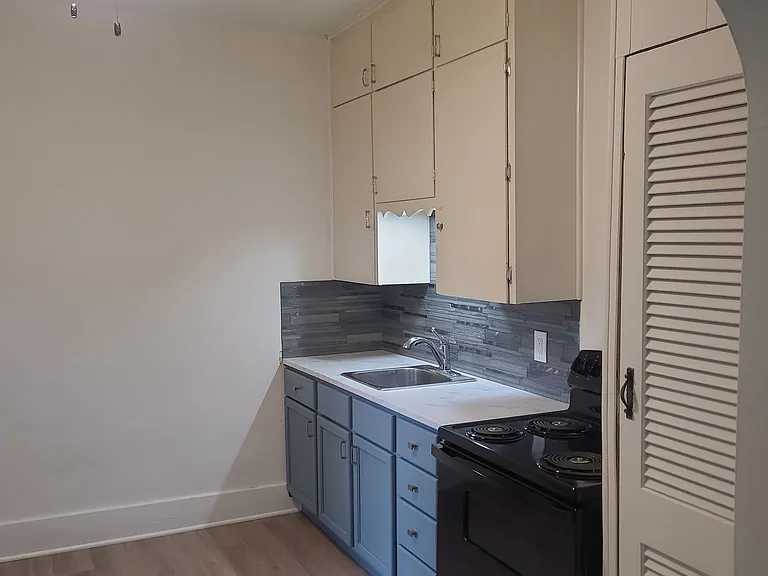 309 S Topeka St #EL — Photo 2