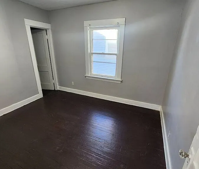 11702 Honeydale Ave #UP — Photo 7