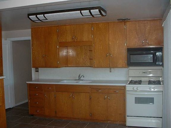 Custom made kitchen