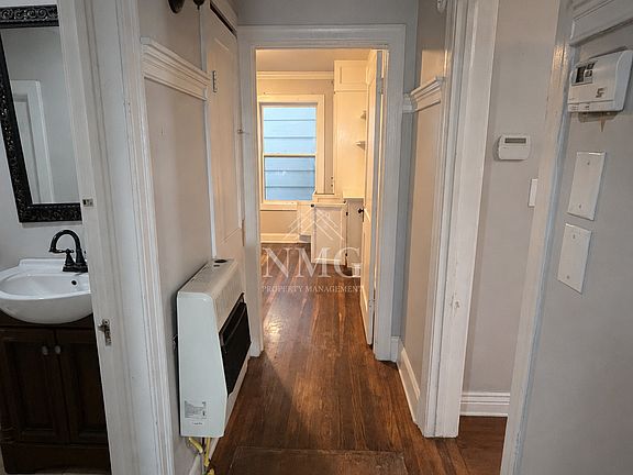 3rd image of 310 Hartfield St