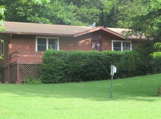 31 Cherokee Rd, Cherokee Village, AR 72529
