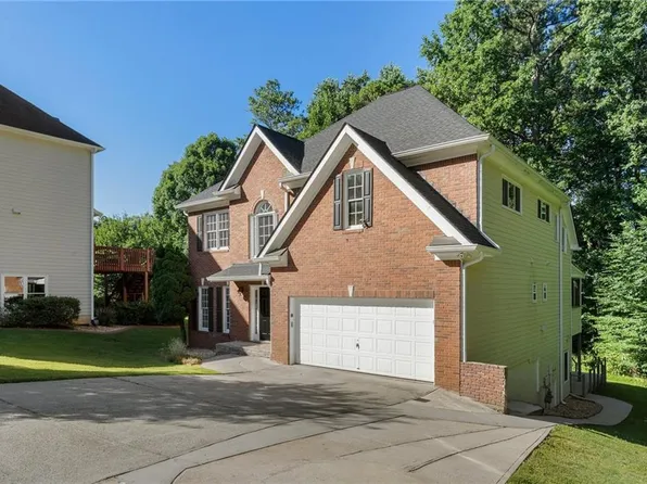 3244 Wyncroft Pl, Norcross, GA 30071