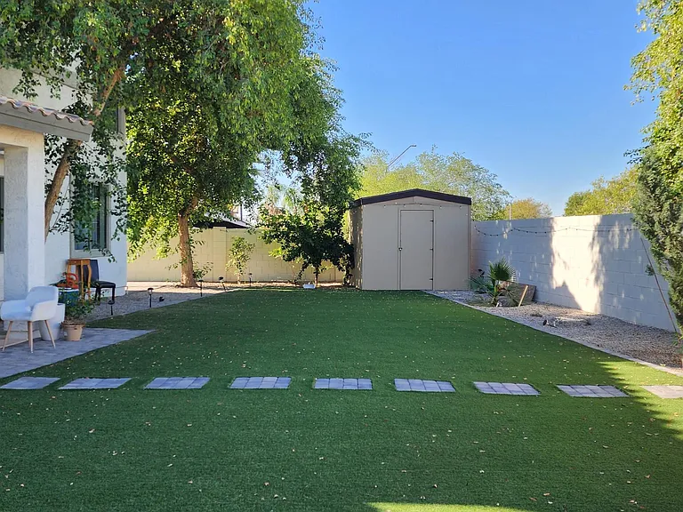 6424 N Florence Ave — Photo 34