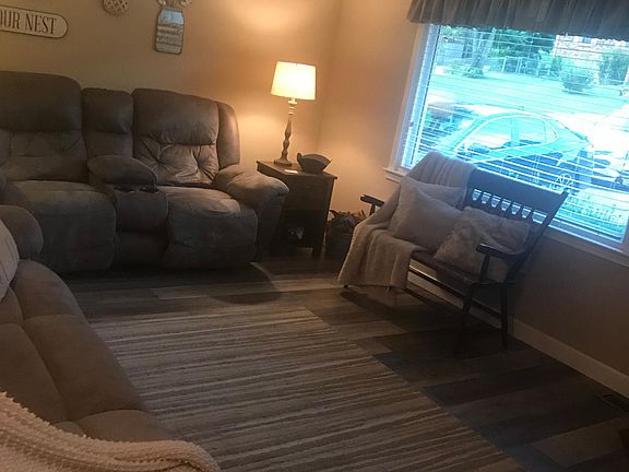 4th image of 352 Ashgrove Dr