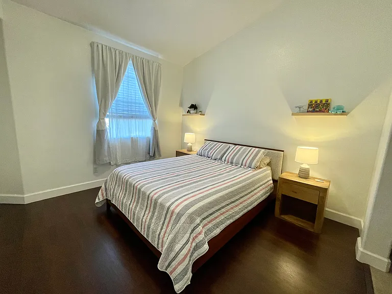 1356 Nicolette Ave #1412 — Photo 10