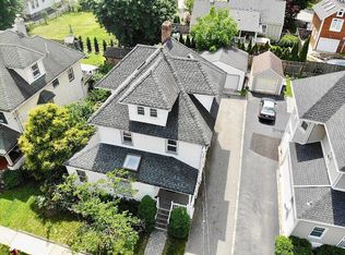 29 Maple St #2, Ramsey, NJ 07446