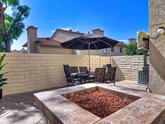 Courtyard with firepit