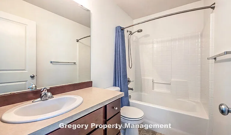 10394 157th Pl NE #104 — Photo 31