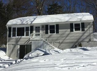 34 Beach St, Millbury, MA 01527