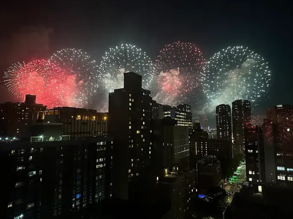 305 East 24th Street image 27 of 27