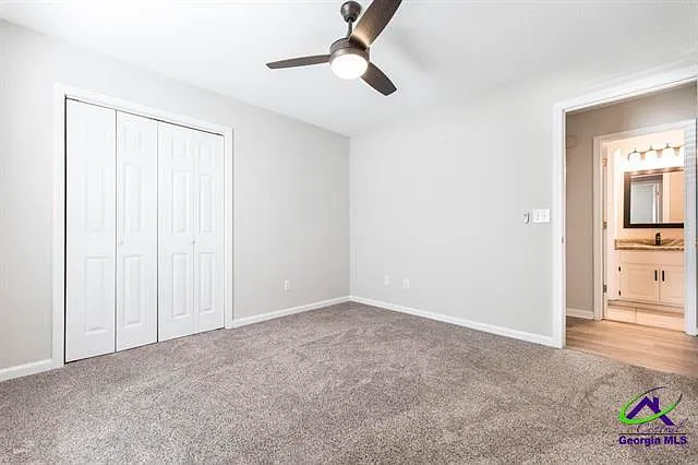 127 Grove Ln — Photo 36