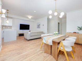 8271 Francis Rd #2, Richmond, BC V6Y1A5