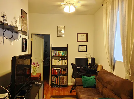 Rented by Sunrise Real Estate | media 8