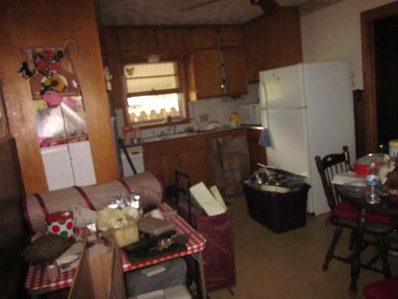 3rd image of 2031 S 4th St