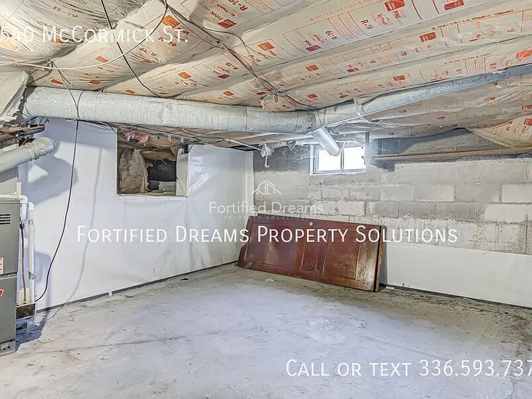 1540 McCormick St — Photo 17