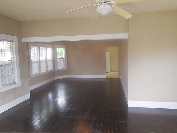 5th image of 13263 Marshall St