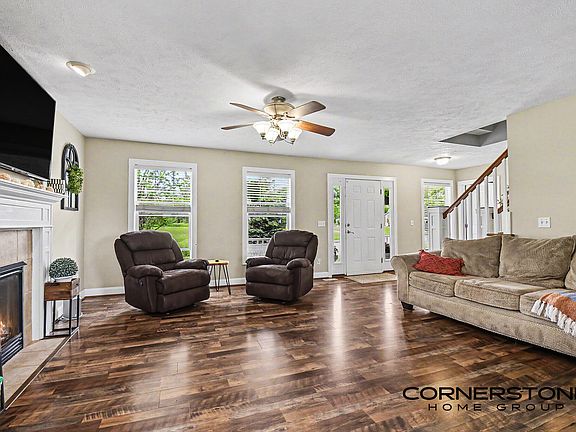 3rd image of 9310 Clear Meadow Dr SE