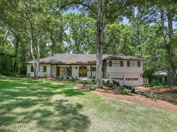 2252 Wild Valley Dr, Jackson, MS 39211