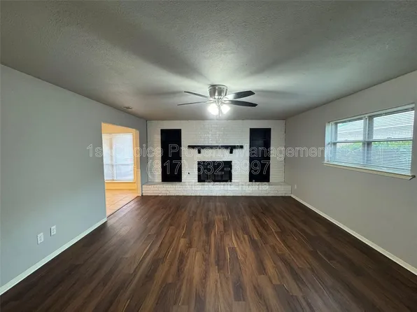 6224 Wheaton Dr APT B, Fort Worth, TX 76133