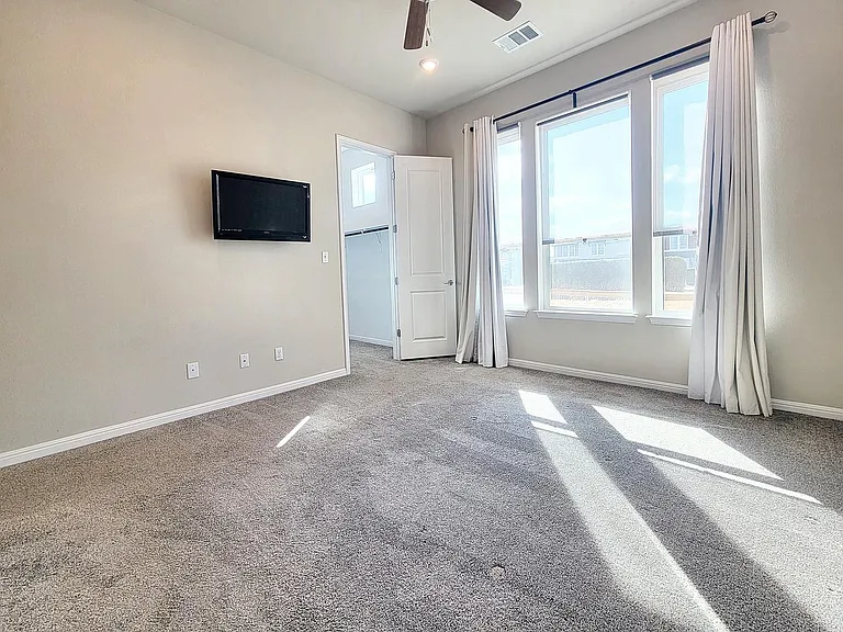 1015 Vista View Dr #2501 — Photo 10
