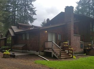 1018 Coal Creek Rd, Chehalis, WA 98532