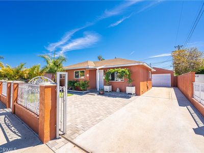 712 W F St, Wilmington, CA, 90744