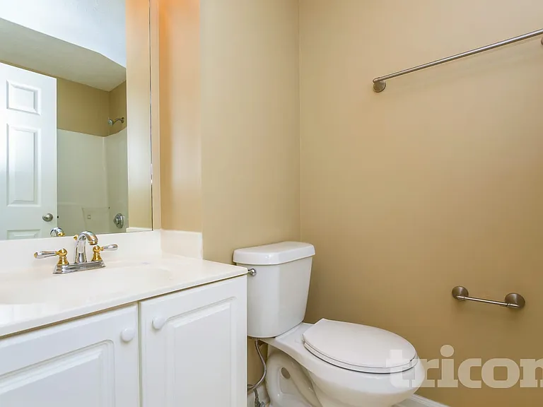 160 Eagle Glen Dr — Photo 13