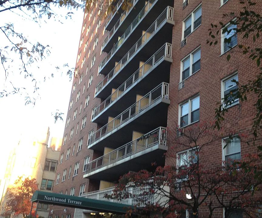 1st image of 160-10 89th Ave #123