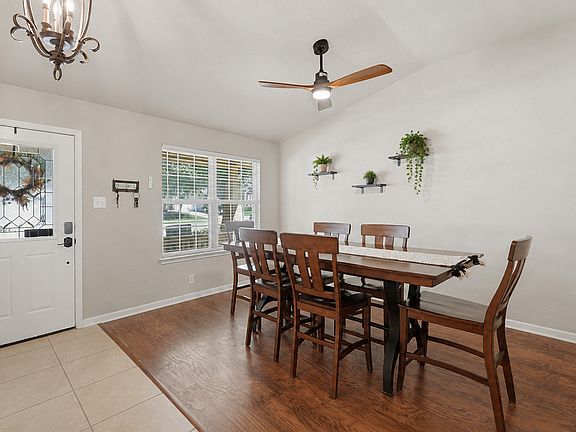 3rd image of 13511 BILTMORE LKS
