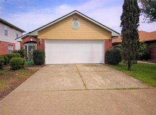 1010 Deerpass Dr, Channelview, TX 77530