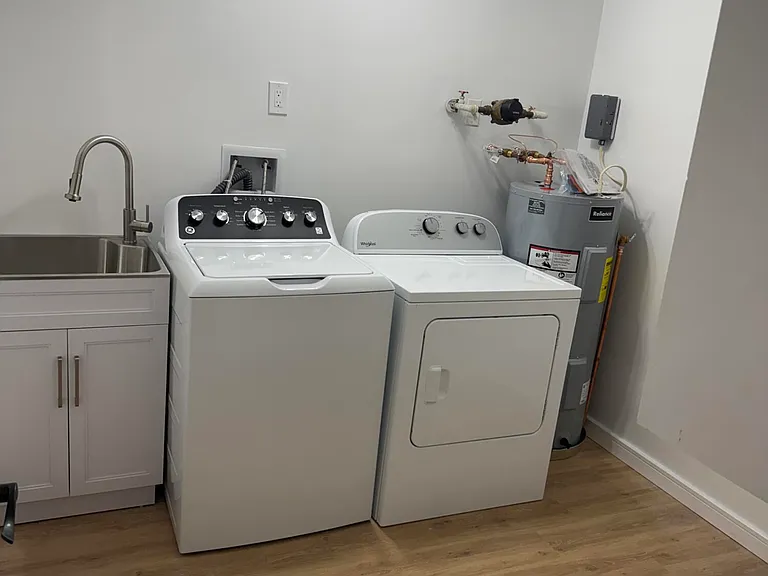 12 Juniper Ln #B — Photo 17