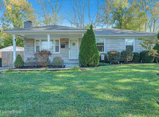 6721 Fernhaven Rd, Louisville, KY 40228
