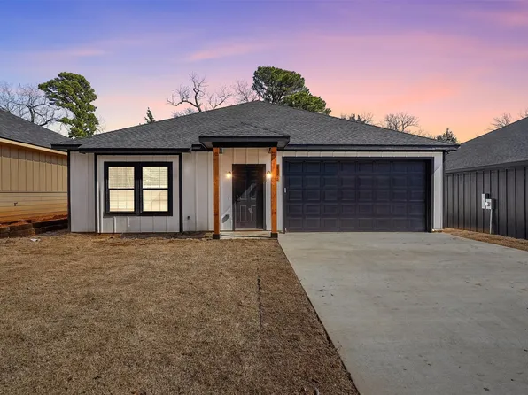 908 Layne Dr, Denison, TX 75020