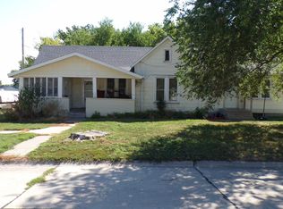 1171 18th Ave, Columbus, NE 68601