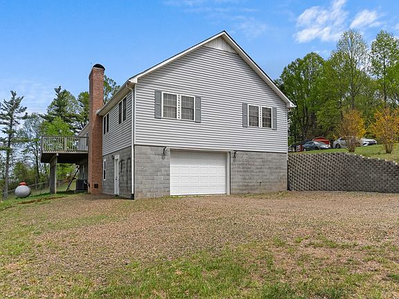 5th image of 94 County Top Ln