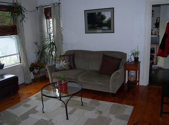 3rd image of 324 Merrimac St