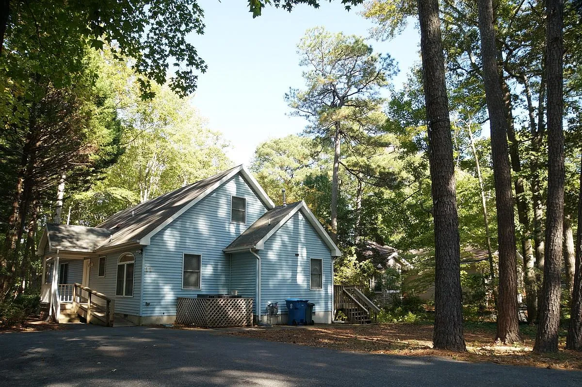Building Photo - 11 Abbyshire Rd