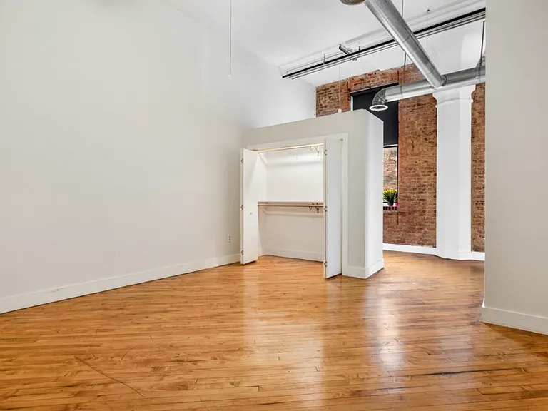 87 Peachtree St SW #506 — Photo 12
