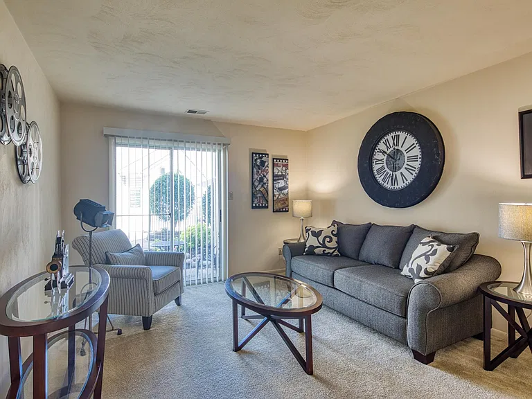 Summer Station Apartments Where Comfort Meets Coastal Living — Photo 9