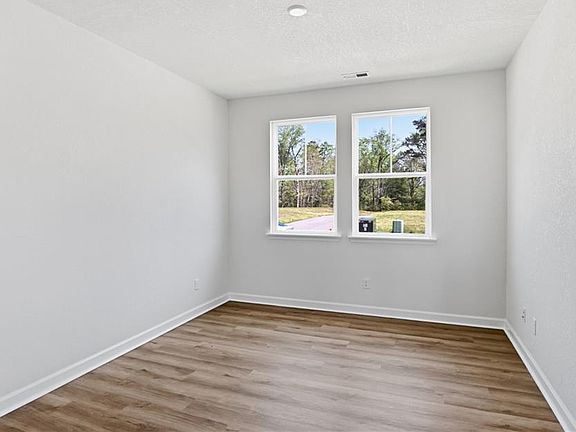 5th image of 1301 Regal Rd #A