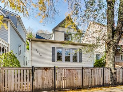 4618 N Damen Ave, Chicago, IL, 60625