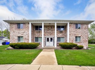 35 Woodmere Court, Appleton, WI 54911