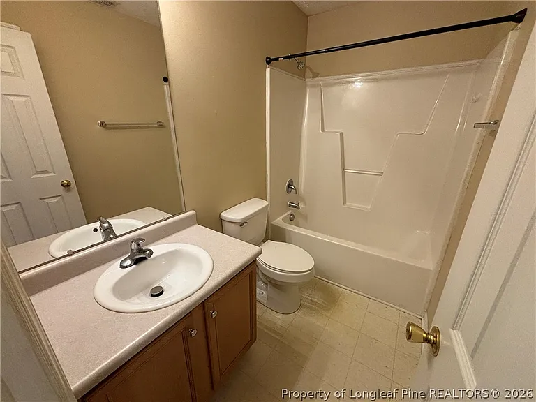 7819 Rosewood Ave — Photo 18