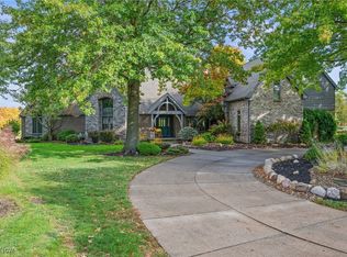 3865 Weymouth Woods Dr, Medina, OH 44256