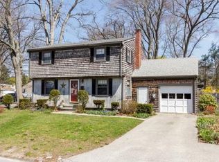 17 Durant Rd, Weymouth, MA 02190