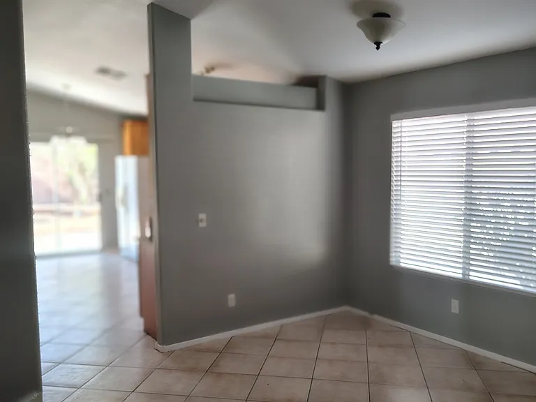 4058 Lucas Ave — Photo 7