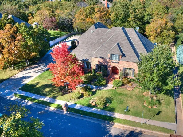 3621 Hunters Creek Rd, Edmond, OK 73003