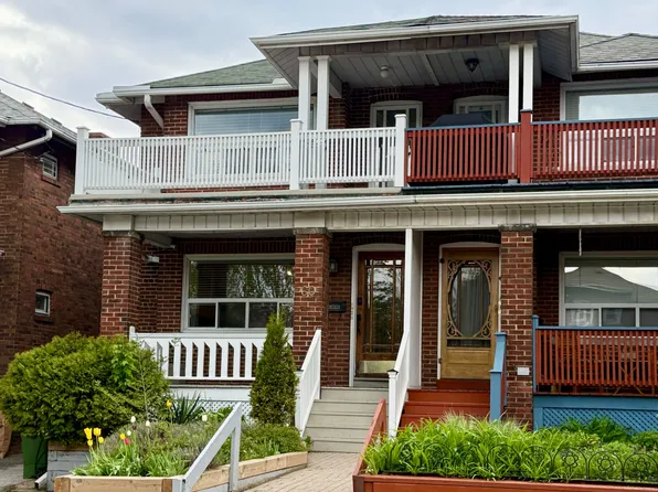60 Glen Manor Dr, Toronto, ON M4E 2X2