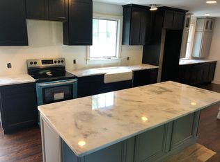 637 Avoca Farm Rd #B, Merry Hill, NC 27957